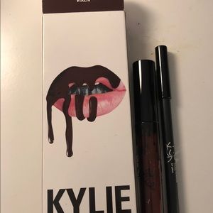 Kylie Lip kit in Vixen
